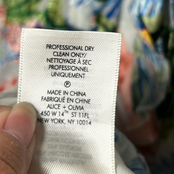 Alice + Olivia Alves Floral Cold Shoulder Silk Blend Dress size 10 - Picture 14 of 14